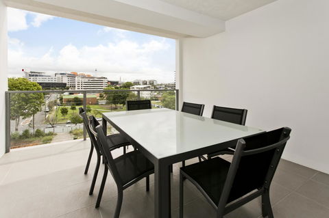 Arise Princess Regent Apartments - Accommodation Yamba 2