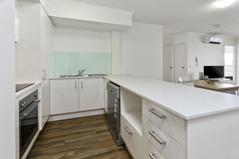 Arise Princess Regent Apartments - Accommodation Yamba 4