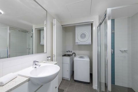Apartments @ 108 Albert - Accommodation Yamba 31