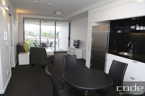 Code Apartments - Accommodation Yamba 35
