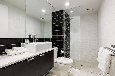 Code Apartments - Accommodation Yamba 32