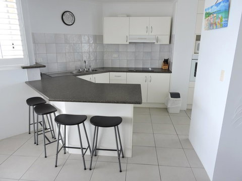 Rainbow Commodore Coolangatta - Accommodation Yamba 14