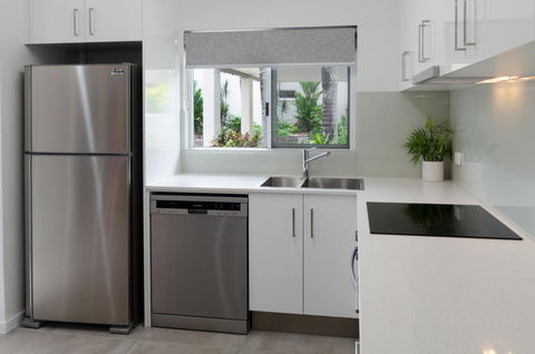 TiTree Resort Apartments - Accommodation Yamba 5