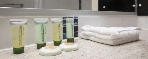 Sunshine Tower Hotel - Accommodation Yamba 14