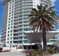 Wings Resort Apartments and 2 Story Penthouses - We Accommodate - Accommodation Yamba