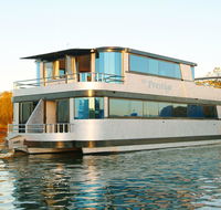 Coomera Houseboats - Accommodation Yamba