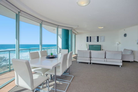 The Waterford On Main Beach - Accommodation Yamba 16