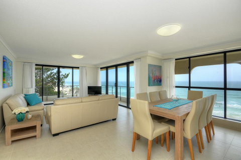 Spindrift On The Beach - Absolute Beachfront - Accommodation Yamba 43