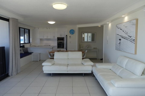 Spindrift On The Beach - Absolute Beachfront - Accommodation Yamba 6