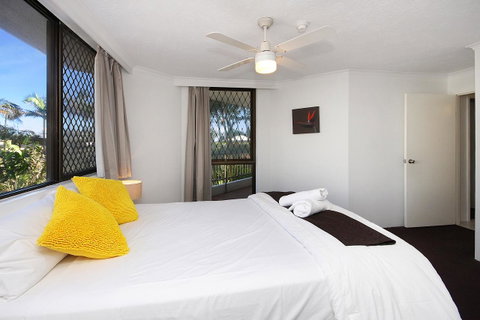 Spindrift On The Beach - Absolute Beachfront - Accommodation Yamba 32