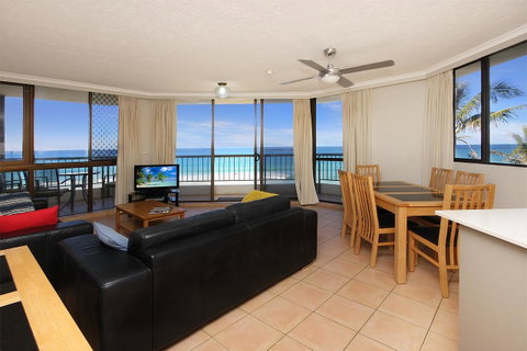 Spindrift On The Beach - Absolute Beachfront - Accommodation Yamba 7
