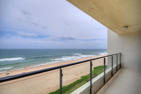 Spindrift On The Beach - Absolute Beachfront - Accommodation Yamba 42