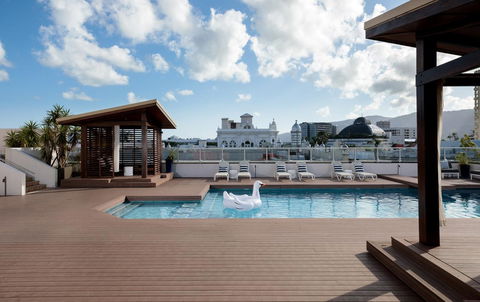 The Benson Hotel - Accommodation Yamba 0