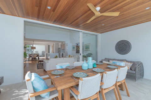 Noosa Villas - Accommodation Yamba 16