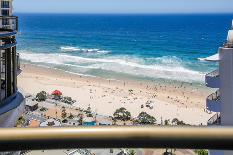 Beachcomber Holiday Apartment - Accommodation Yamba 2