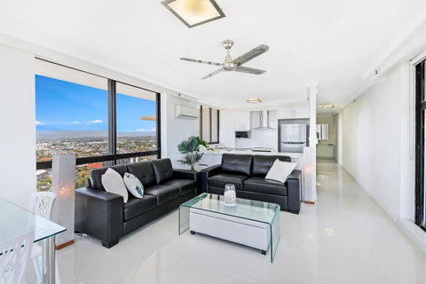 Beachcomber Holiday Apartment - Accommodation Yamba 6