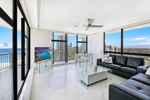 Beachcomber Holiday Apartment - Accommodation Yamba 5