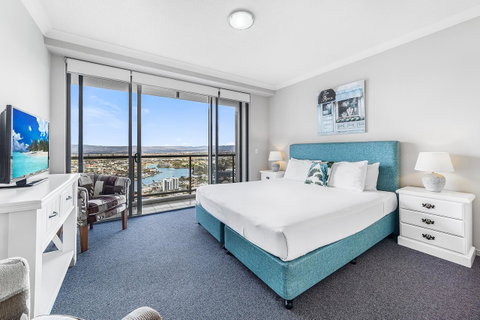 Holiday Holiday Chevron Renaissance Apartments - Accommodation Yamba 12