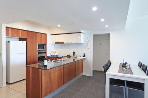Holiday Holiday Chevron Renaissance Apartments - Accommodation Yamba 19