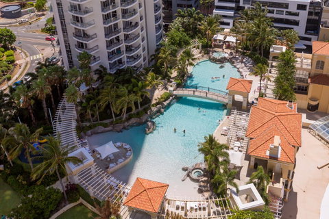 Holiday Holiday Chevron Renaissance Apartments - Accommodation Yamba 10