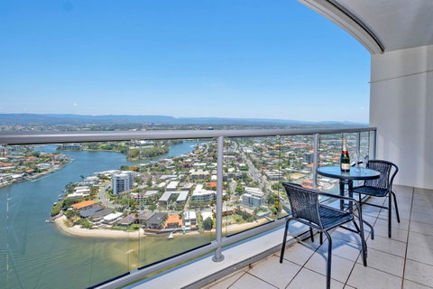Holiday Holiday Chevron Renaissance Apartments - Accommodation Yamba 28