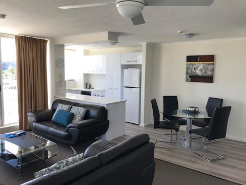 Moorings On Cavill Surfers Paradise - Accommodation Yamba 16