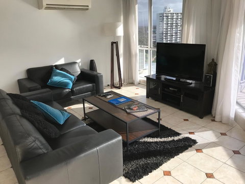 Moorings On Cavill Surfers Paradise - Accommodation Yamba 37