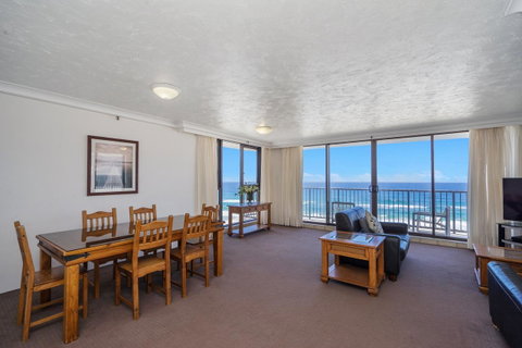 Surfers Aquarius On The Beach - Accommodation Yamba 28