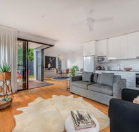 Sam's Buderim Mountain Guest House - Accommodation Yamba
