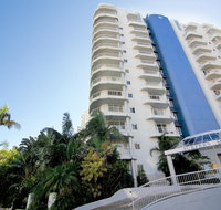 Surfers Mayfair - Accommodation Yamba