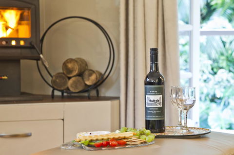 Curtis Falls Cottage - Accommodation Yamba 8
