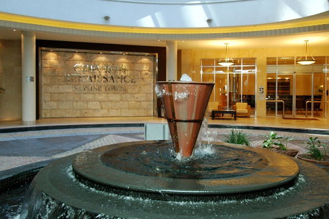 Chevron Renaissance - HR Surfers Paradise - Accommodation Yamba 20