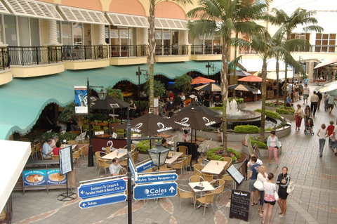 Chevron Renaissance - HR Surfers Paradise - Accommodation Yamba 28