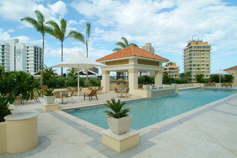 Chevron Renaissance - HR Surfers Paradise - Accommodation Yamba 10