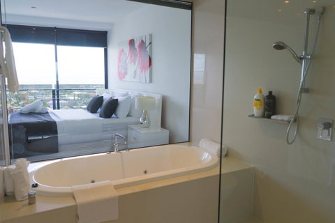 Circle On Cavill Surfers Paradise Apartments-Holiday Paradise - Accommodation Yamba 4