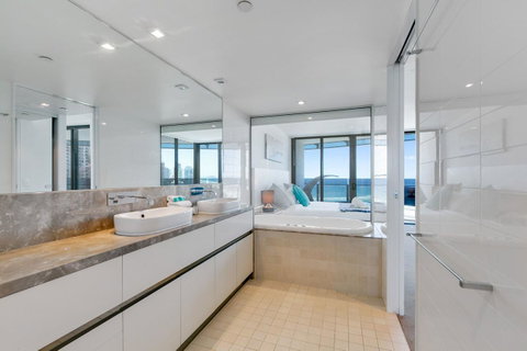 Soul 2 & 3 Bedroom Ocean View - We Accommodate - Accommodation Yamba 21