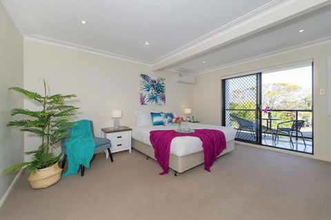 Casa Mexicali - Accommodation Yamba 24