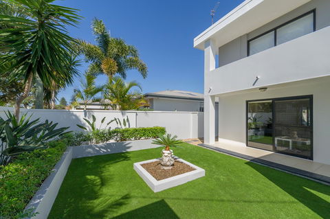 Casa Mexicali - Accommodation Yamba 34