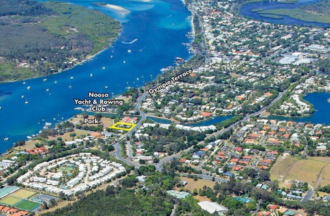 Regency Waterfront Noosa - Accommodation Yamba 16