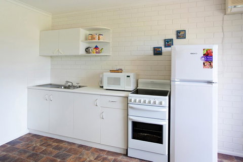 Regency Waterfront Noosa - Accommodation Yamba 13