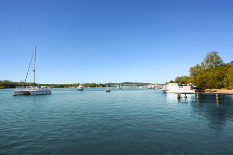 Regency Waterfront Noosa - Accommodation Yamba 2