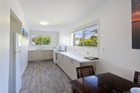 Regency Waterfront Noosa - Accommodation Yamba 12