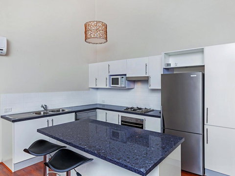 Watermark #25 - 25/4 Karla Avenue, Terrigal - Accommodation Yamba 1