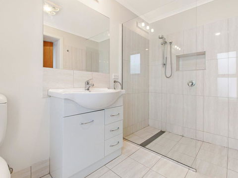 Waters Edge - Accommodation Yamba 2