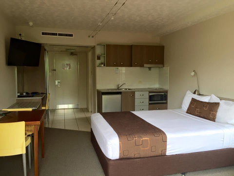 Waters Edge The Strand - Accommodation Yamba 1