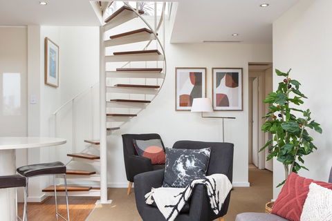 Waterside Mosman Bay Apartment W Stunning Views - Accommodation Yamba 3