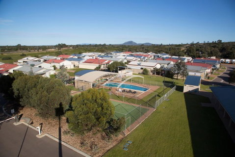 Wavecrest Village & Tourist Park - Accommodation Yamba 1