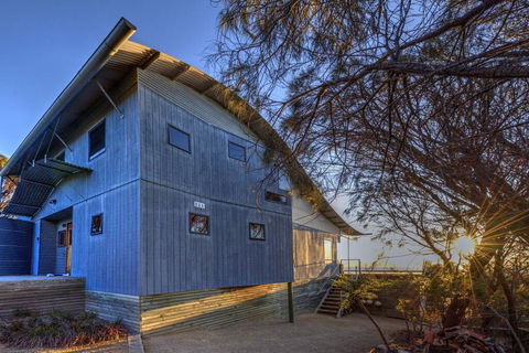Waves - Accommodation Yamba 3