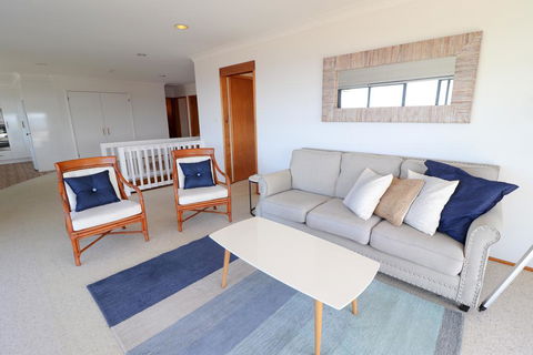 Waves @ Caves - Accommodation Yamba 3