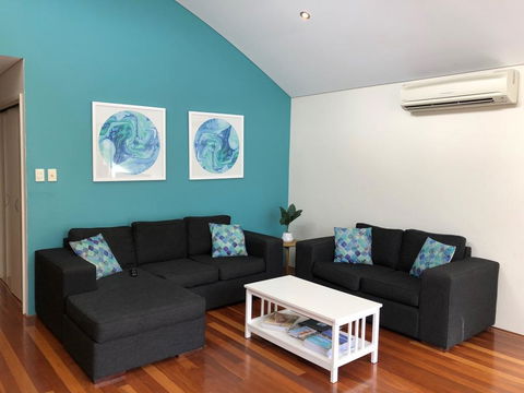 Waves On Fearn - Accommodation Yamba 2